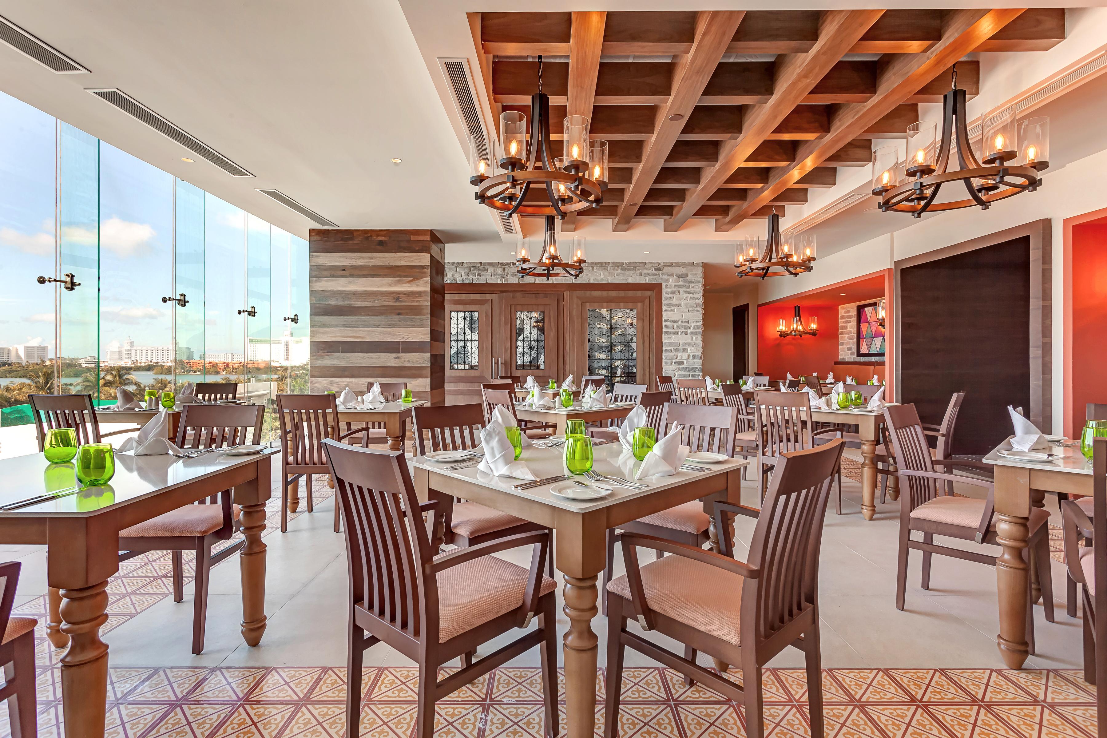 Royalton Chic Cancun, An Autograph Collection All-Inclusive Resort - Adults Only المظهر الخارجي الصورة The restaurant